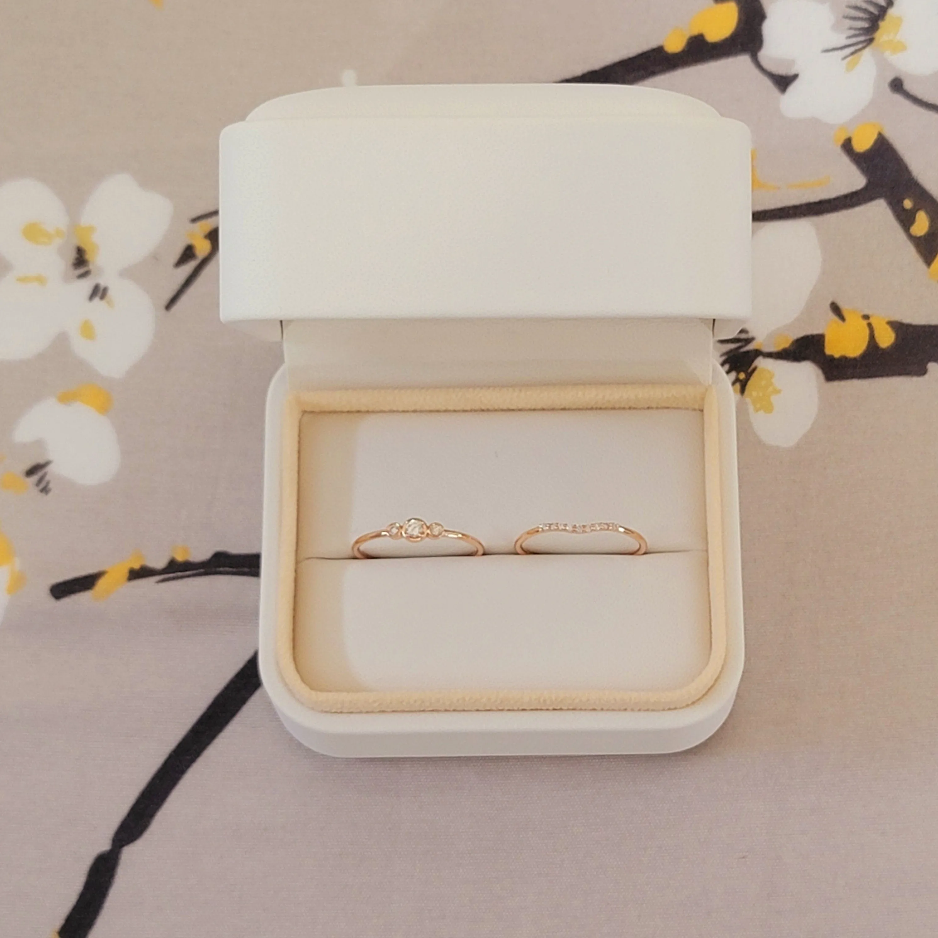 14k Solid Gold and Diamonds Minimalist Engagement Ring set