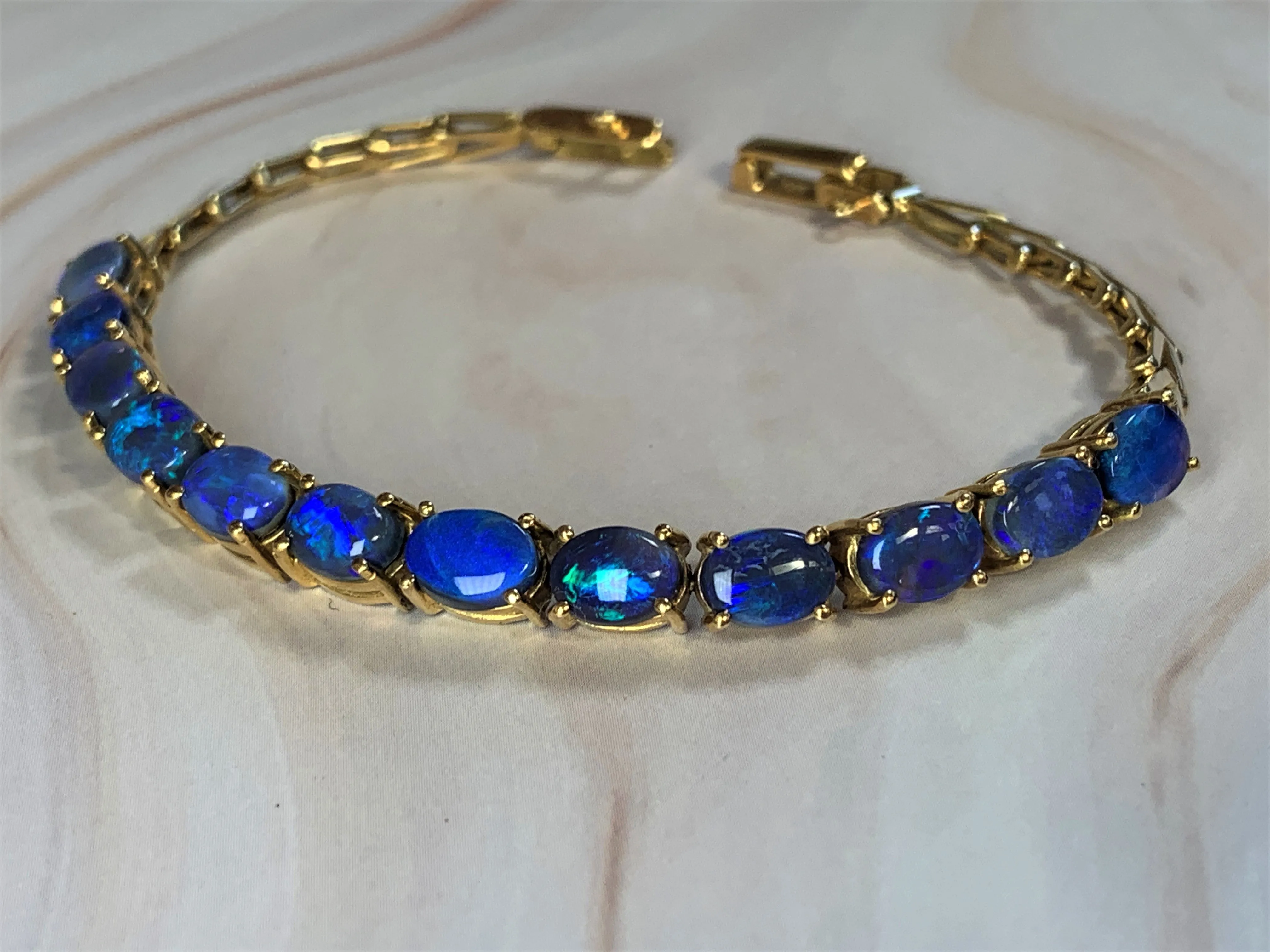 18kt Yellow Gold Black Opal 4.2ct bracelet