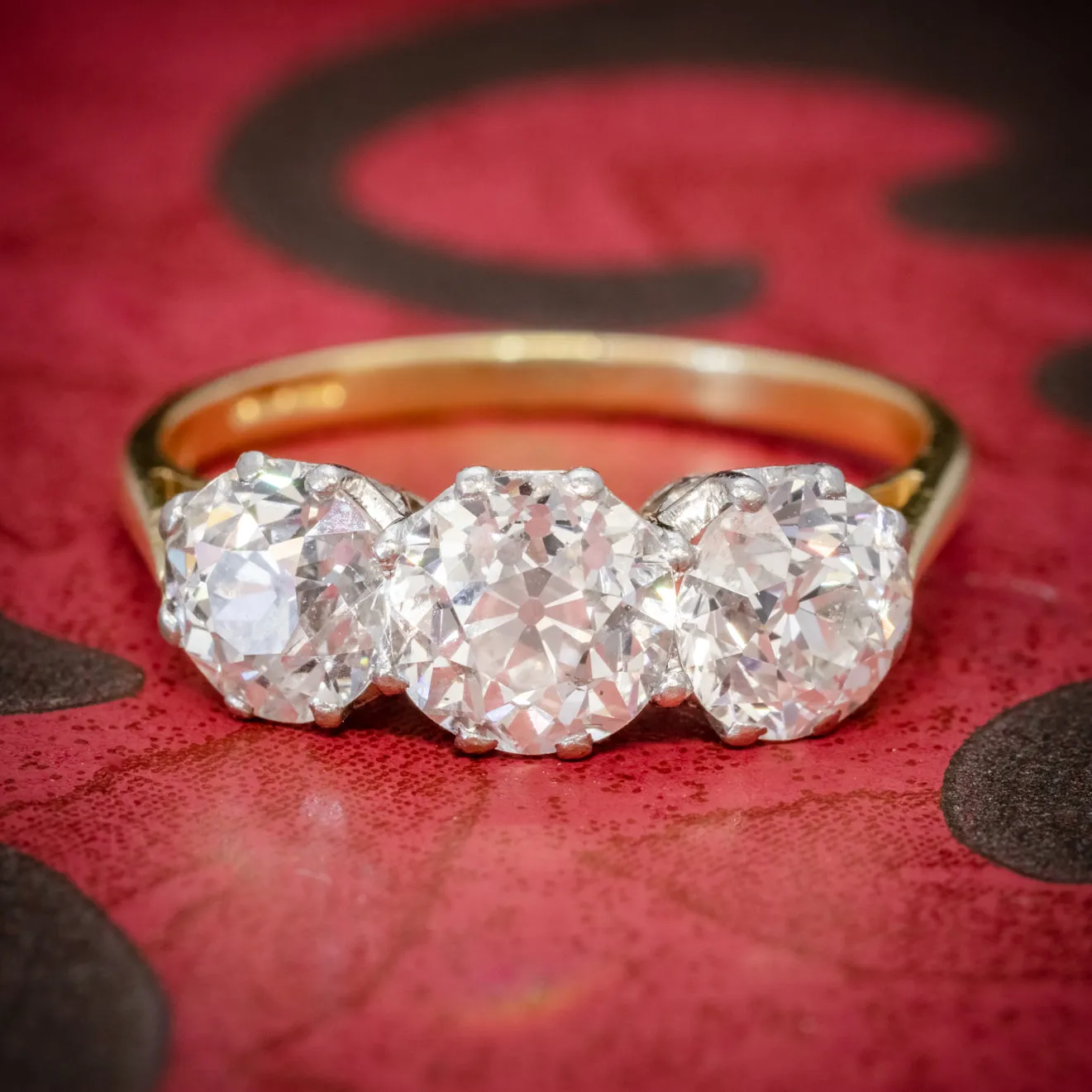 Diamond Trilogy Ring 18Ct Gold 3.17Ct Of Diamond Full Cert