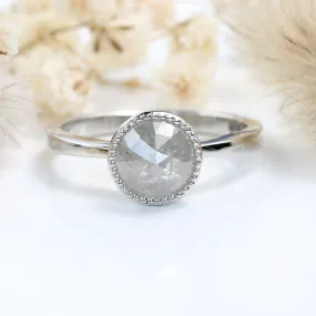 Platinum Icy Diamond Solitaire Engagement Ring