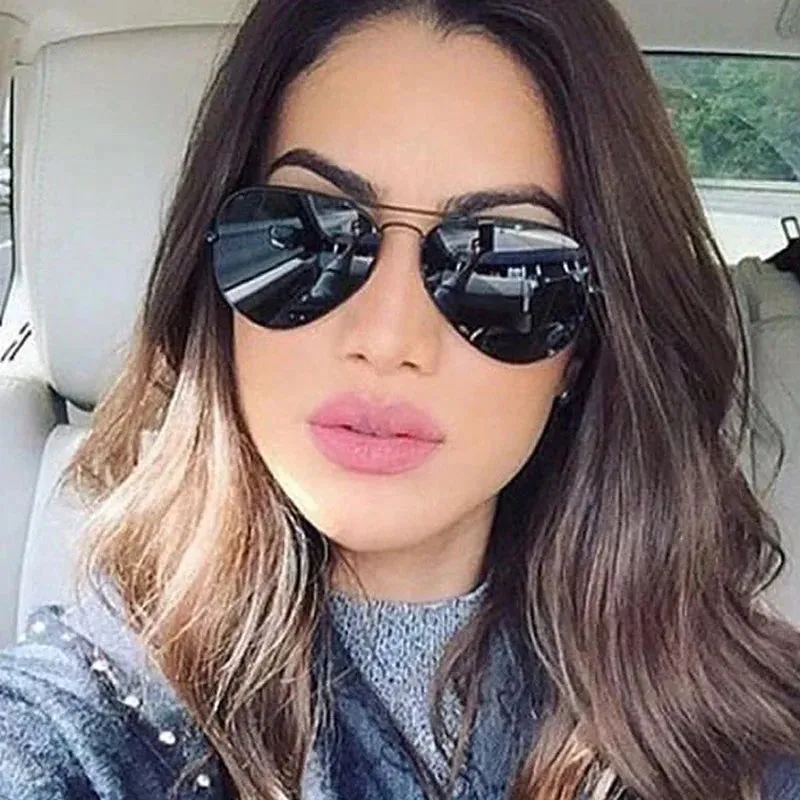 Polarized Aviator Sunglasses with UV Protection for Stylish Eye Safety