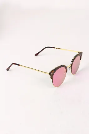  Mirrored Lens Sports Sunglasses